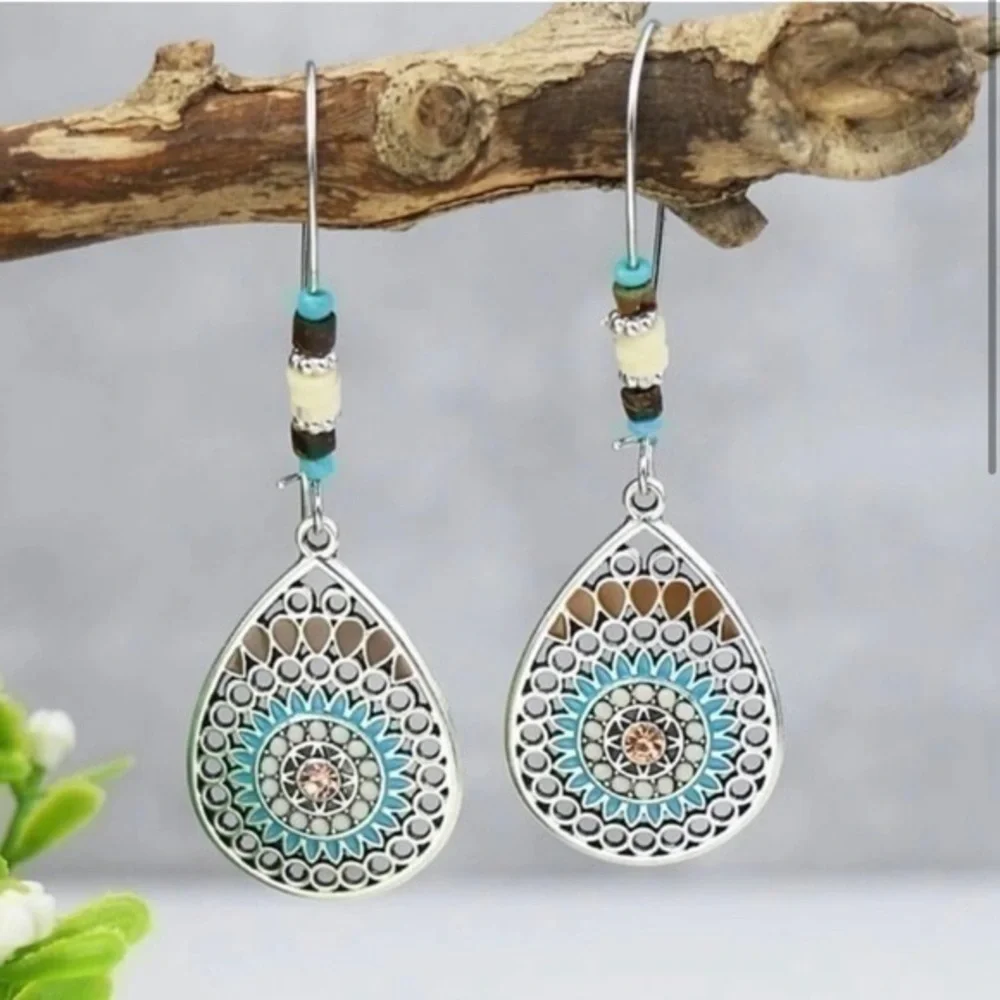 🆕 Boho Beaded Turquoise Drop Hoop Earrings - Picture 1 of 3